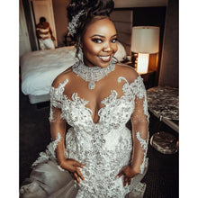 Load image into Gallery viewer, LAURA